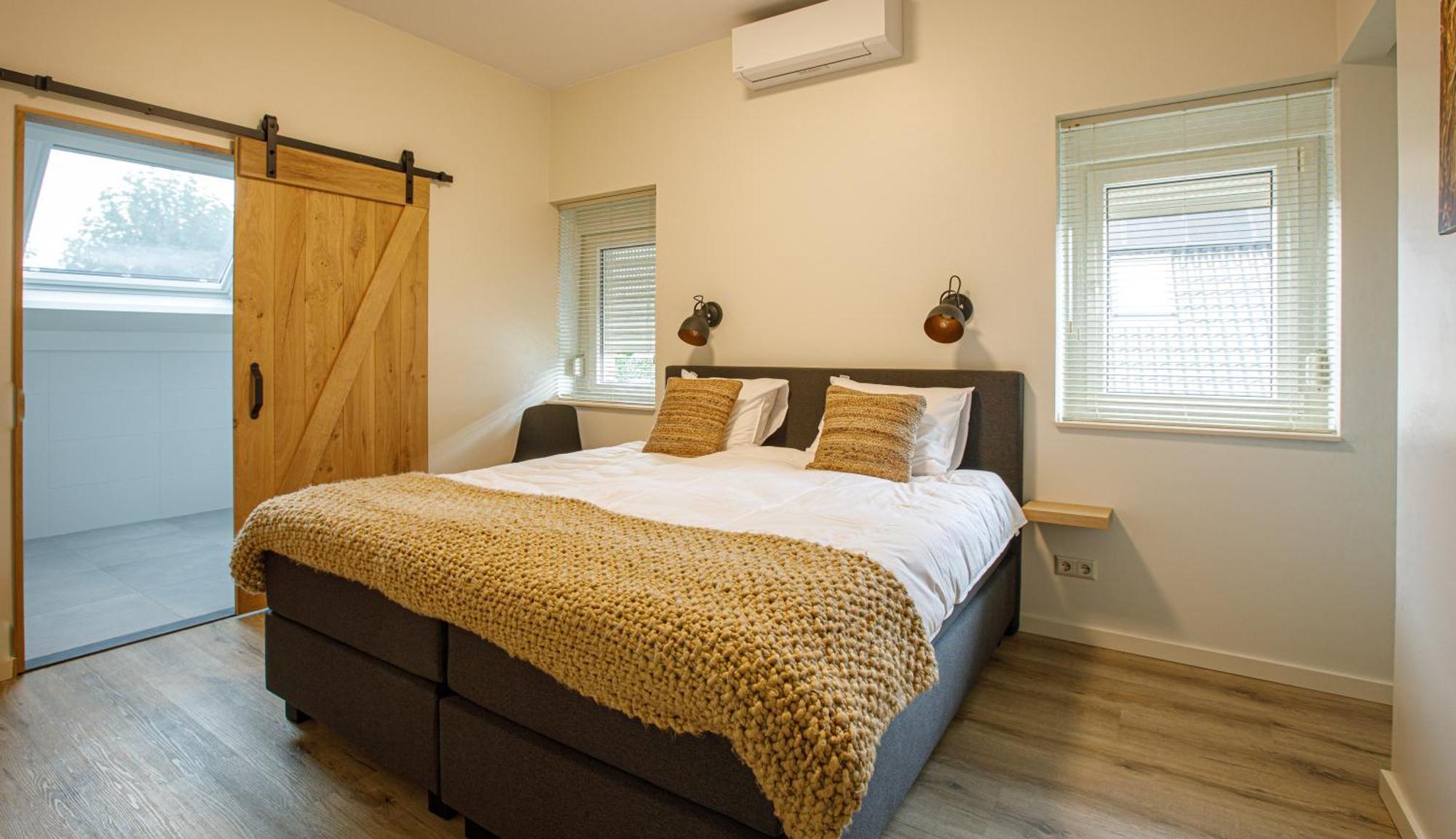 Barn24 - The Stable & The Loft Apartment Roggel ภายนอก รูปภาพ